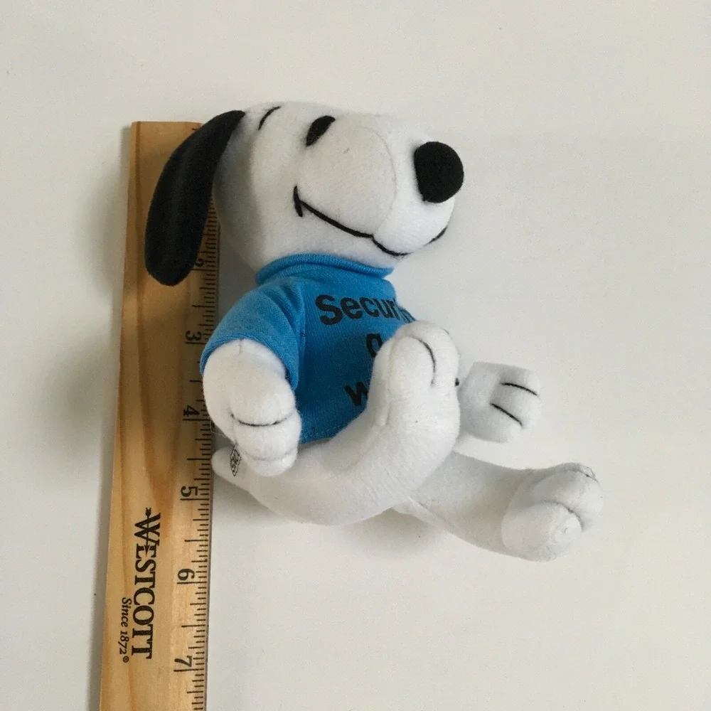 Security Is A Thumb And A Blanket Charles M. Schultz Book & Doll Plush Gift Set